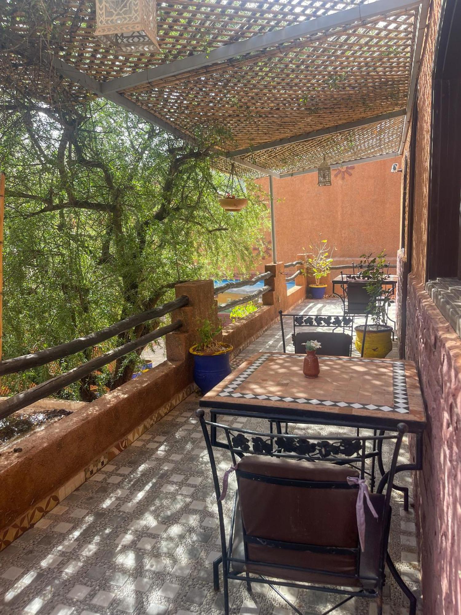 Auberge Le Refuge Aksri Extérieur photo